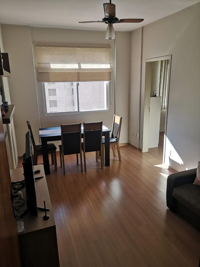 פורטו אלגרה Ensolarado E Espacoso Quarto/Sala No Coracao De Poa מראה חיצוני תמונה